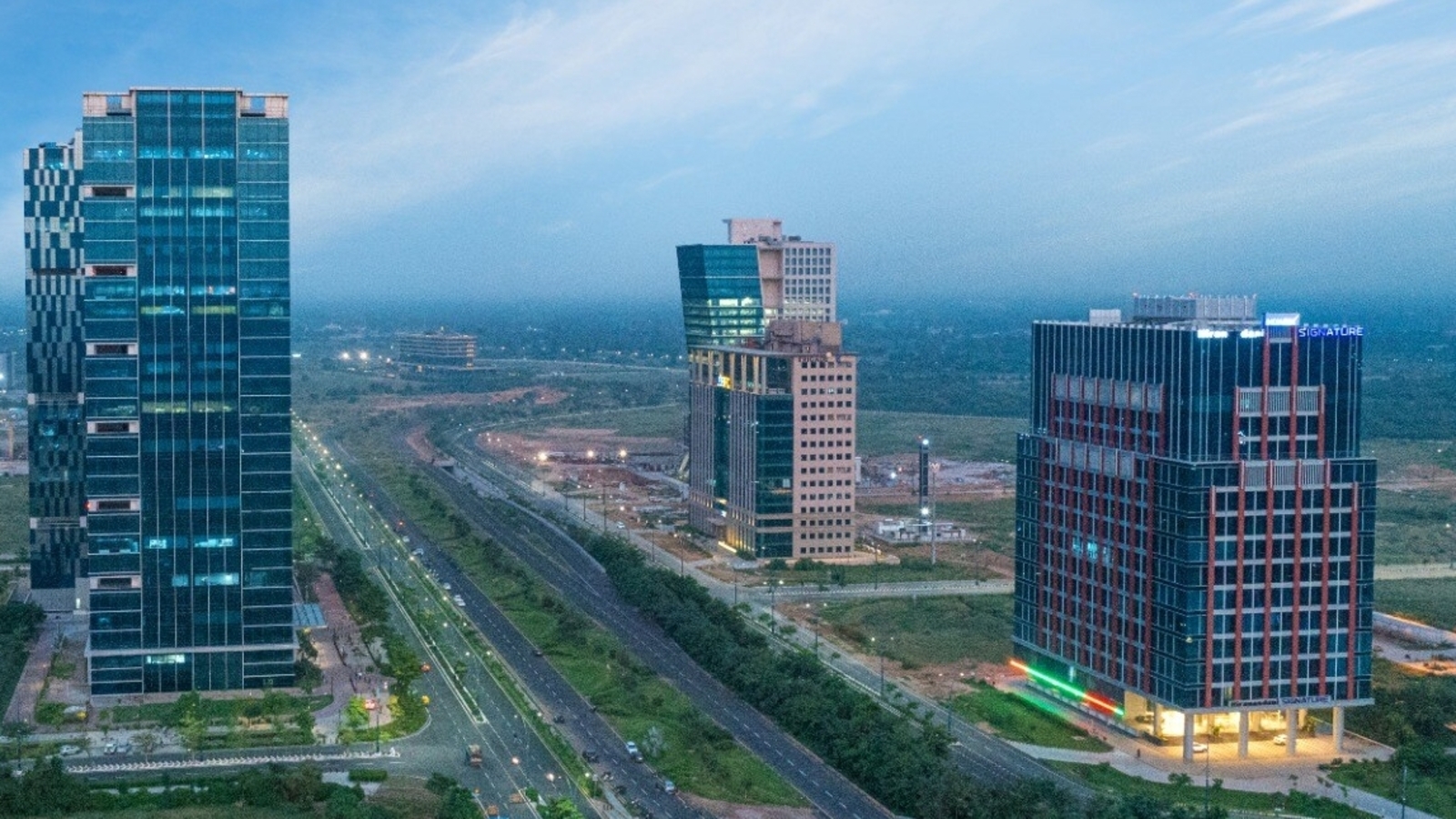 GIFT City Phase 2 Activation 2026: India’s Silicon Valley Gets Fintech Hubs, Green Buildings & AI Transit (₹20,000 Cr Investment)